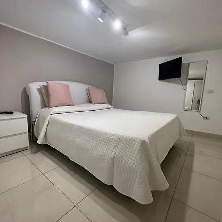 Life House Apartment Naples Exterior photo
